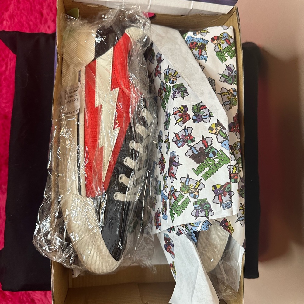 Revenge x Storm Volume 2 Low Top Red / Black Mens 11 - Picture 4 of 11